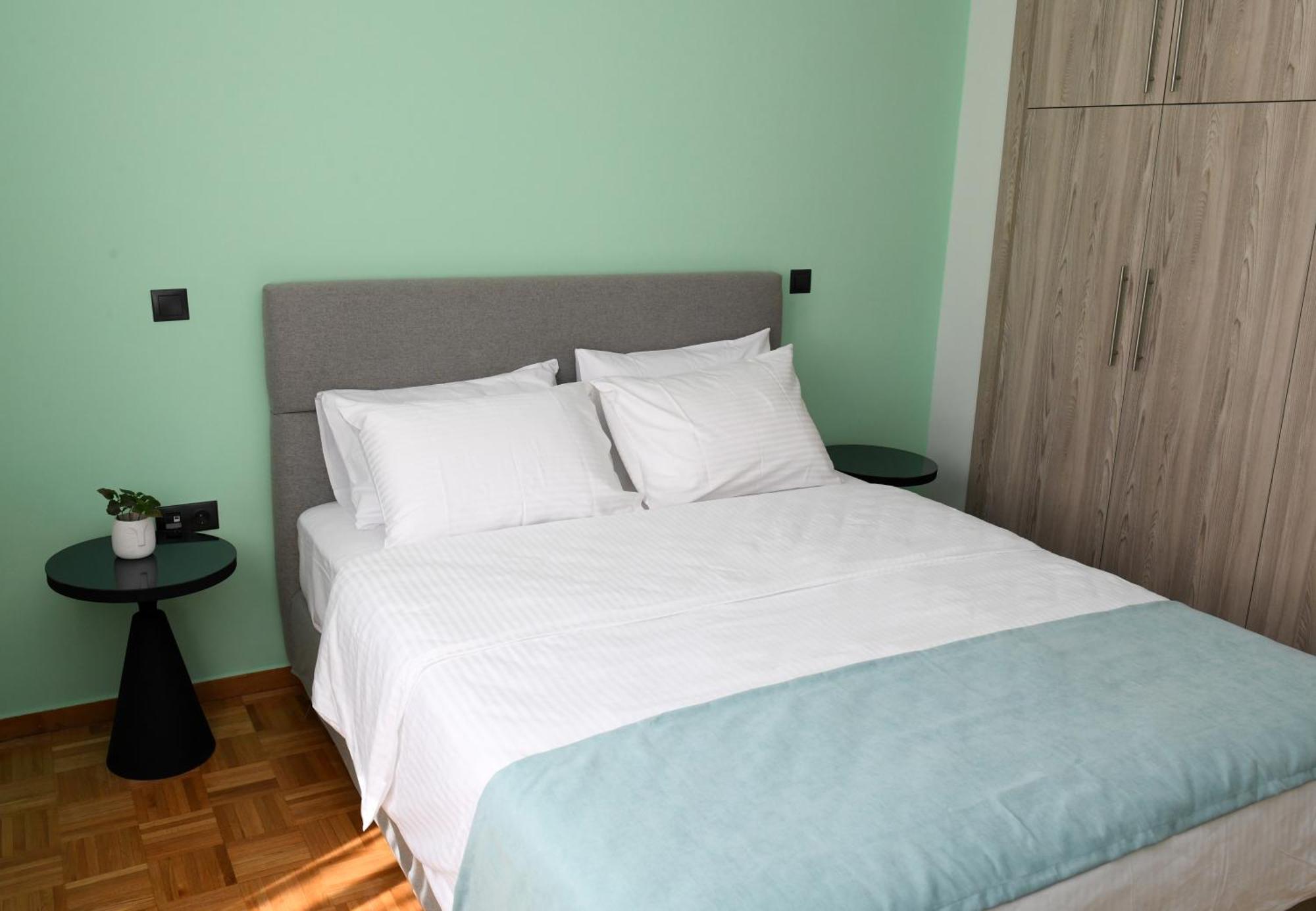 Alkmini Apartment Athena Bagian luar foto